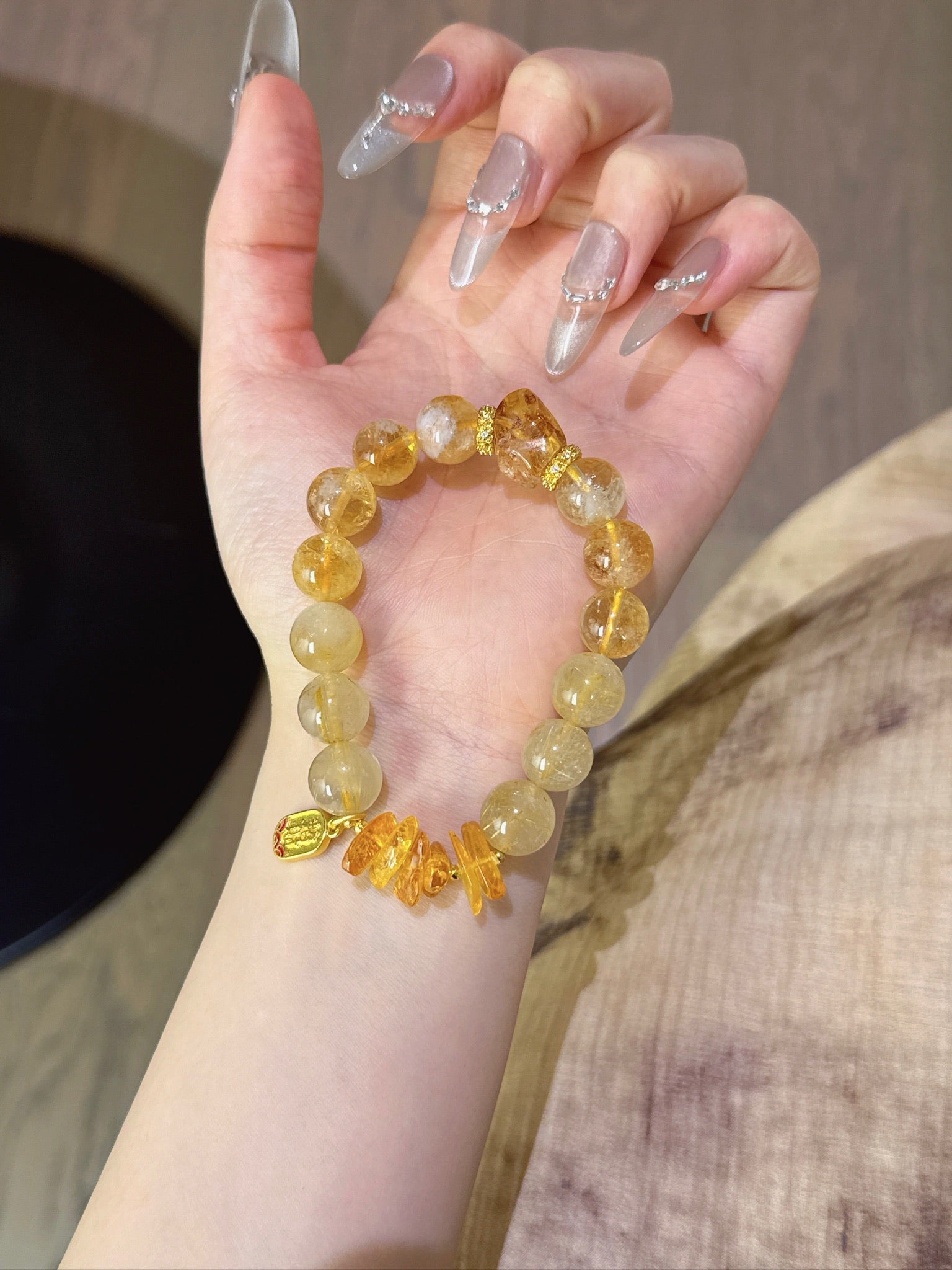 ▫️▪️ Huang Tajing blonde crystal beeswax bracelet